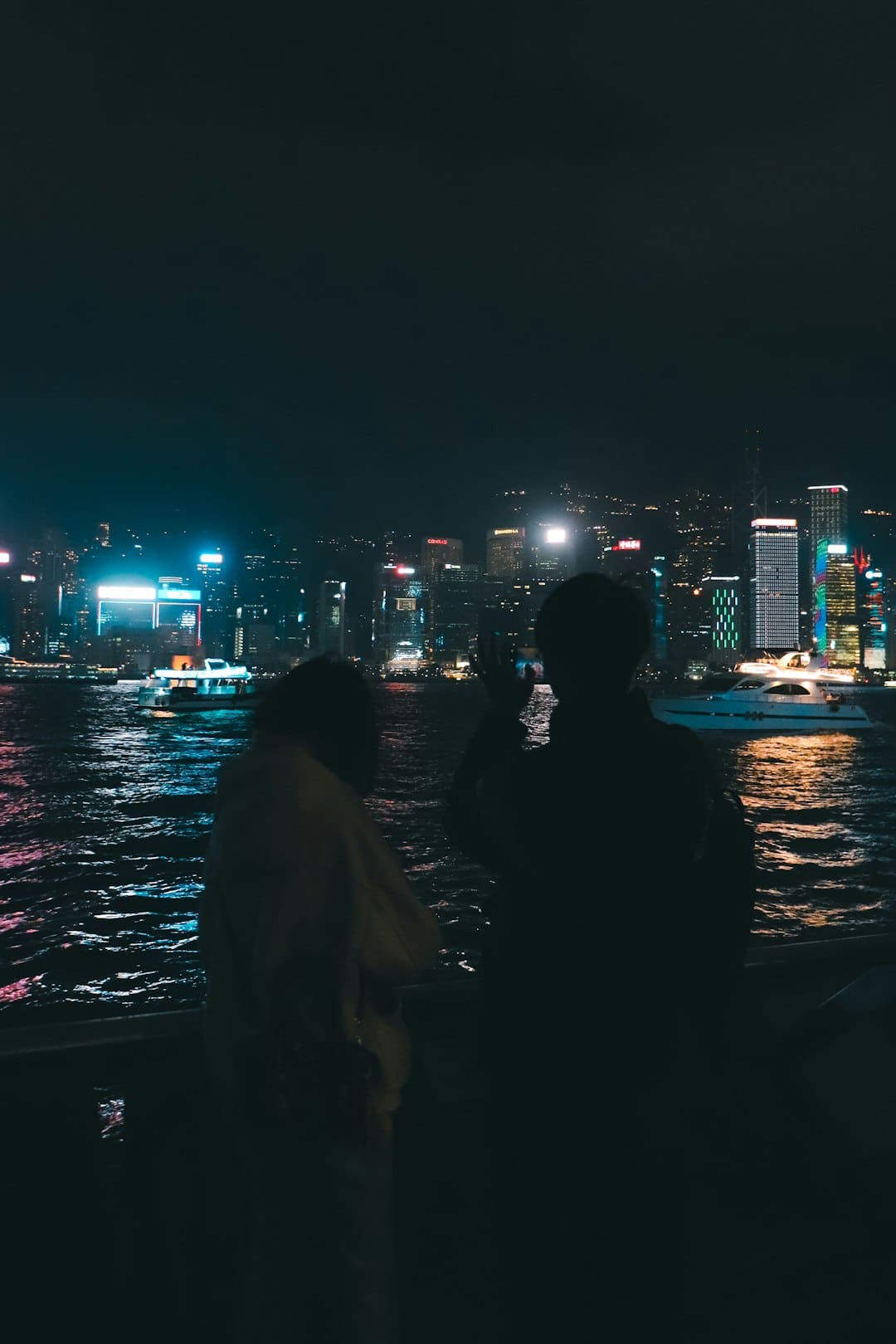 8月中国非制造业整体保持平稳运行